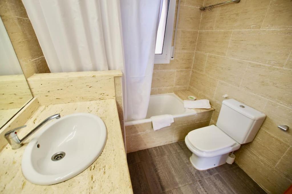 Casa vacanze V&v Lloret- Violetes